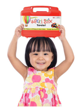 Woskowe sznureczki Wikki Stix - Czerwona walizka XL  144 szt