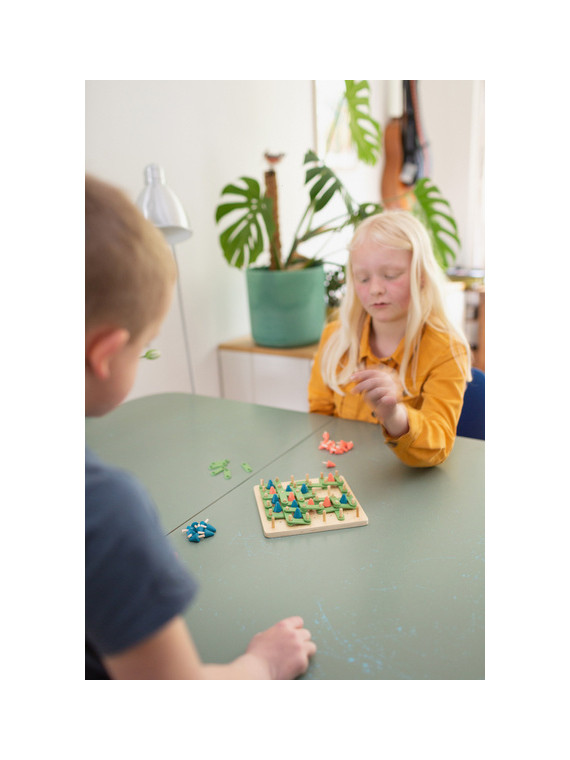 BS Toys, drewniana gra strategiczna  Połącz kropki - Zasadź drzewo