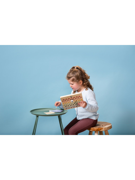 BS Toys, drewniana tablica do kodowania Przeplatanka z kartami pracy